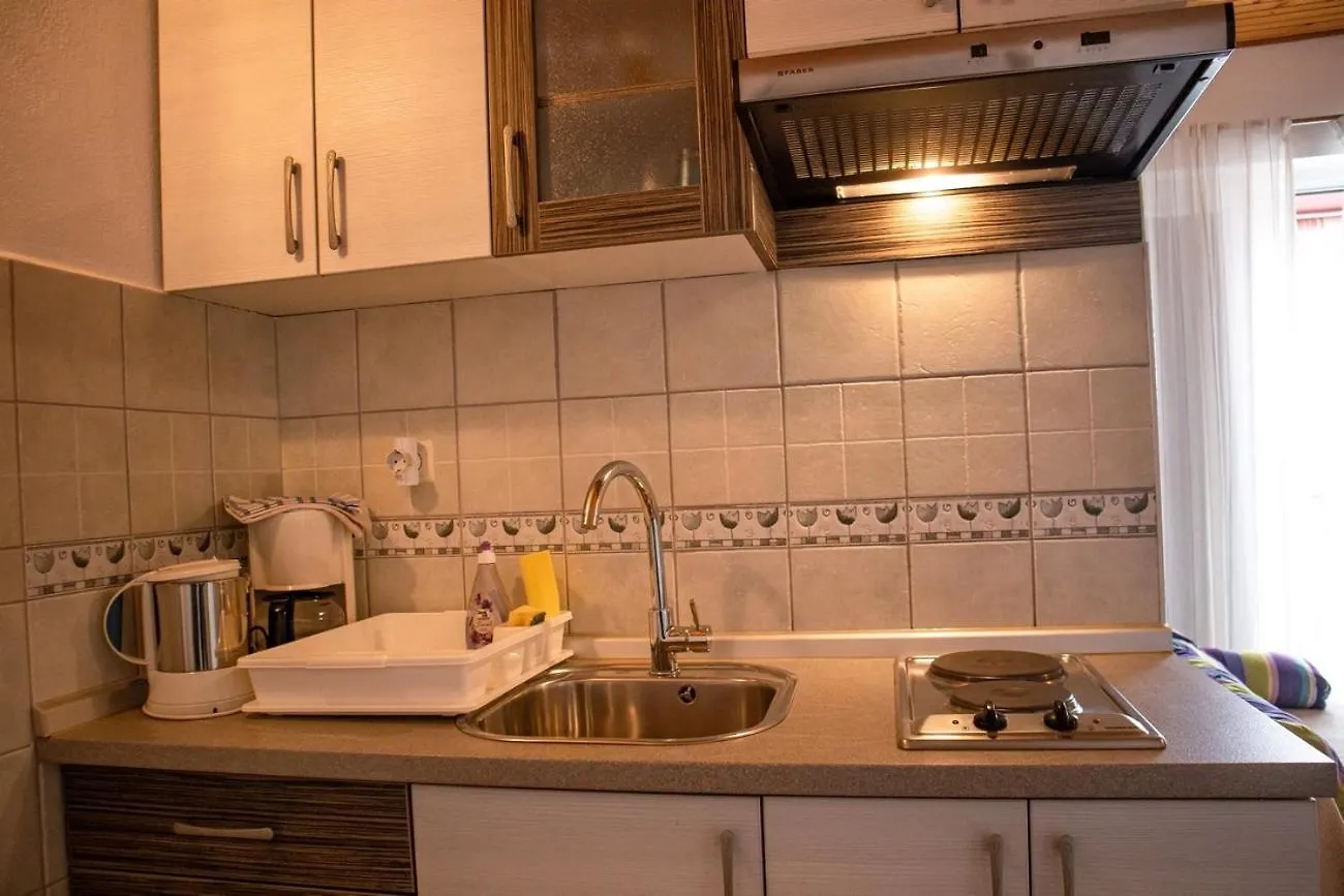 Apartments With A Swimming Pool Lopar, Rab - 22978 Croatia