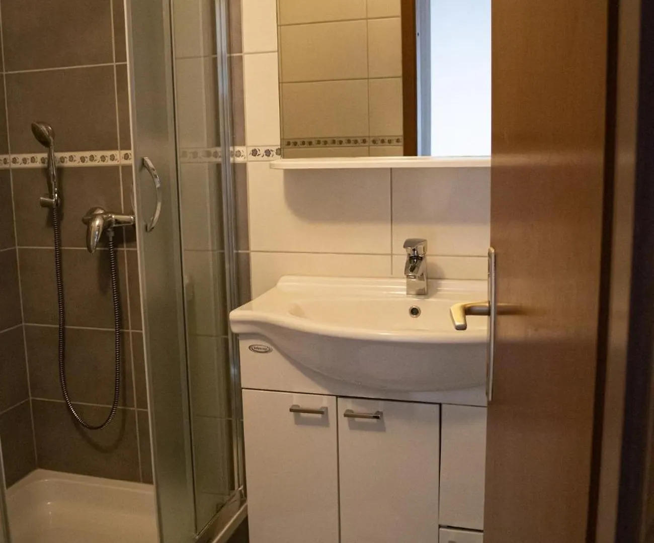 Apartments With A Swimming Pool Lopar, Rab - 22978 Lopar