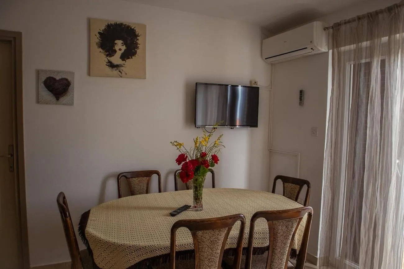 Apartments With A Swimming Pool Lopar, Rab - 22978