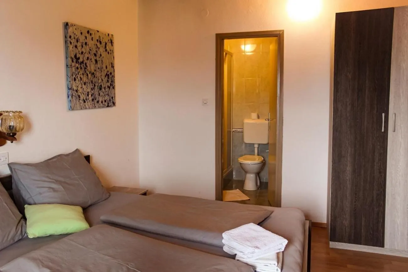 Apartments With A Swimming Pool Lopar, Rab - 22978 Croatia