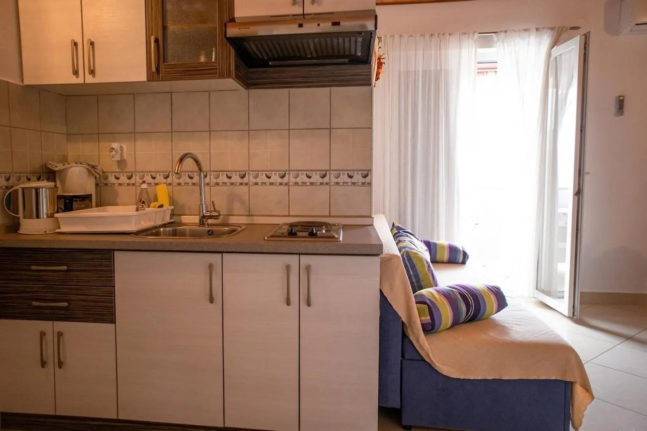 Apartments With A Swimming Pool Lopar, Rab - 22978