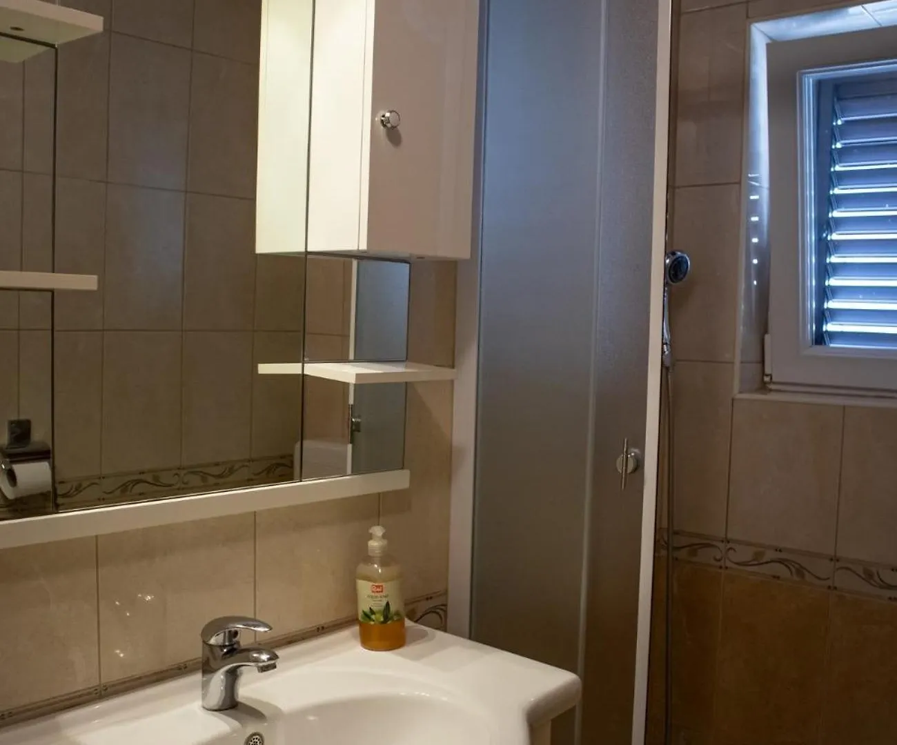 Apartments With A Swimming Pool Lopar, Rab - 22978